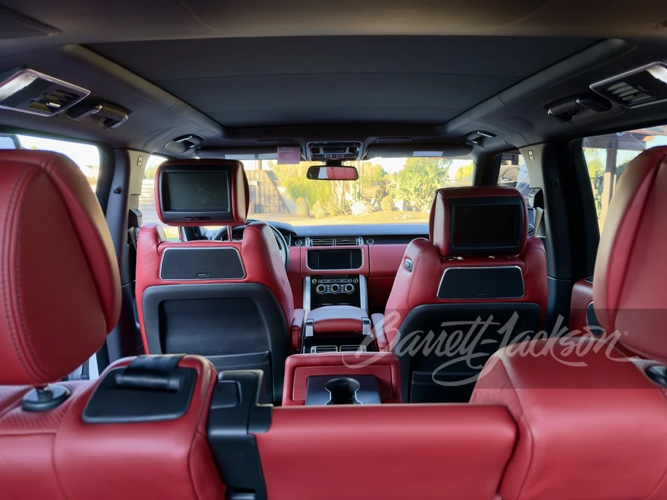 2016 Land Rover Range Rover L405 - Image 12 of 30