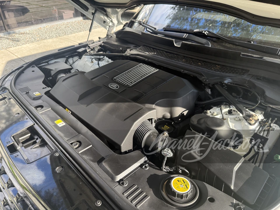 2016 Land Rover Range Rover L405 - Image 10 of 31