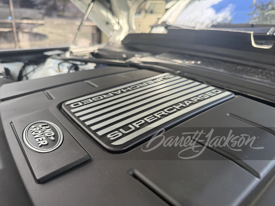 2016 Land Rover Range Rover L405 - Image 12 of 31