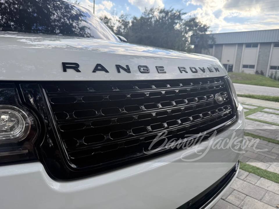 2016 Land Rover Range Rover L405 - Image 13 of 31
