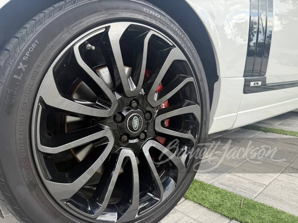 2016 Land Rover Range Rover L405 - Image 20 of 31