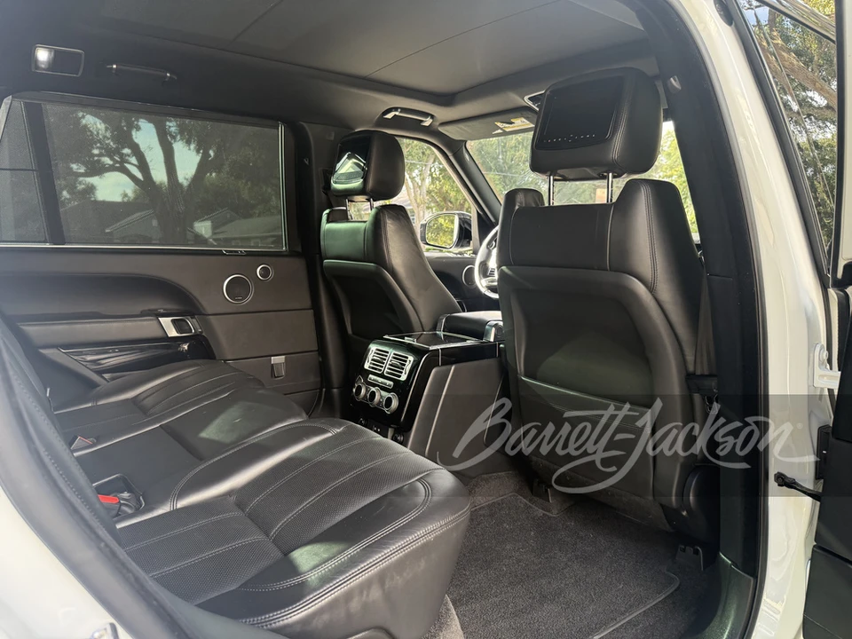 2016 Land Rover Range Rover L405 - Image 24 of 31