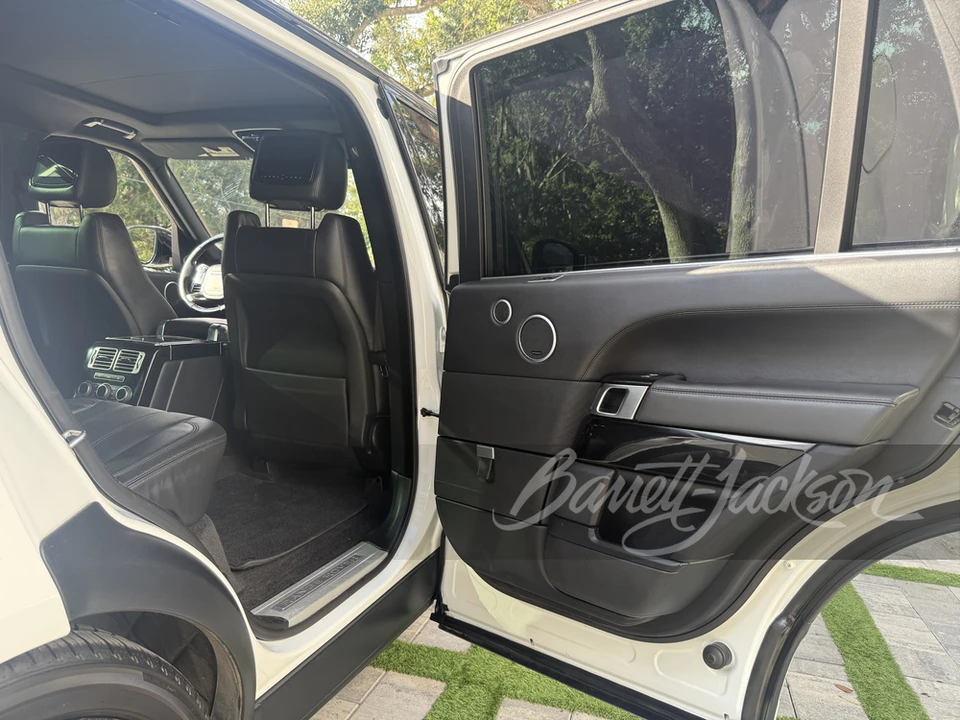2016 Land Rover Range Rover L405 - Image 29 of 31