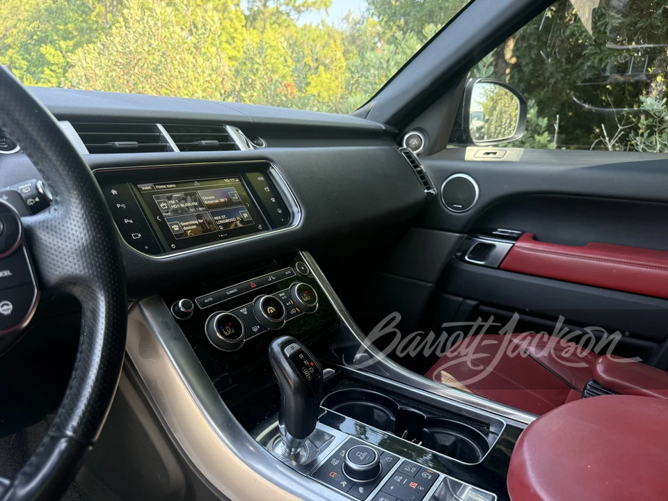 2016 Land Rover Range Rover Sport L494 - Image 12 of 25