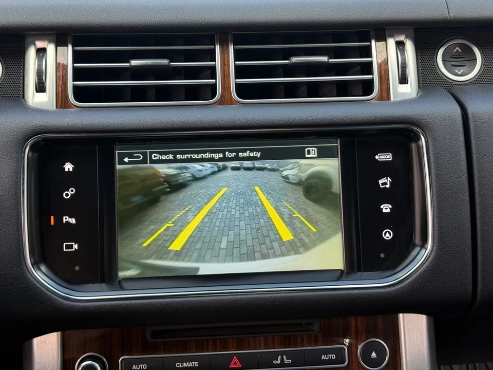 2016 Land Rover Range Rover L405 - Image 16 of 21