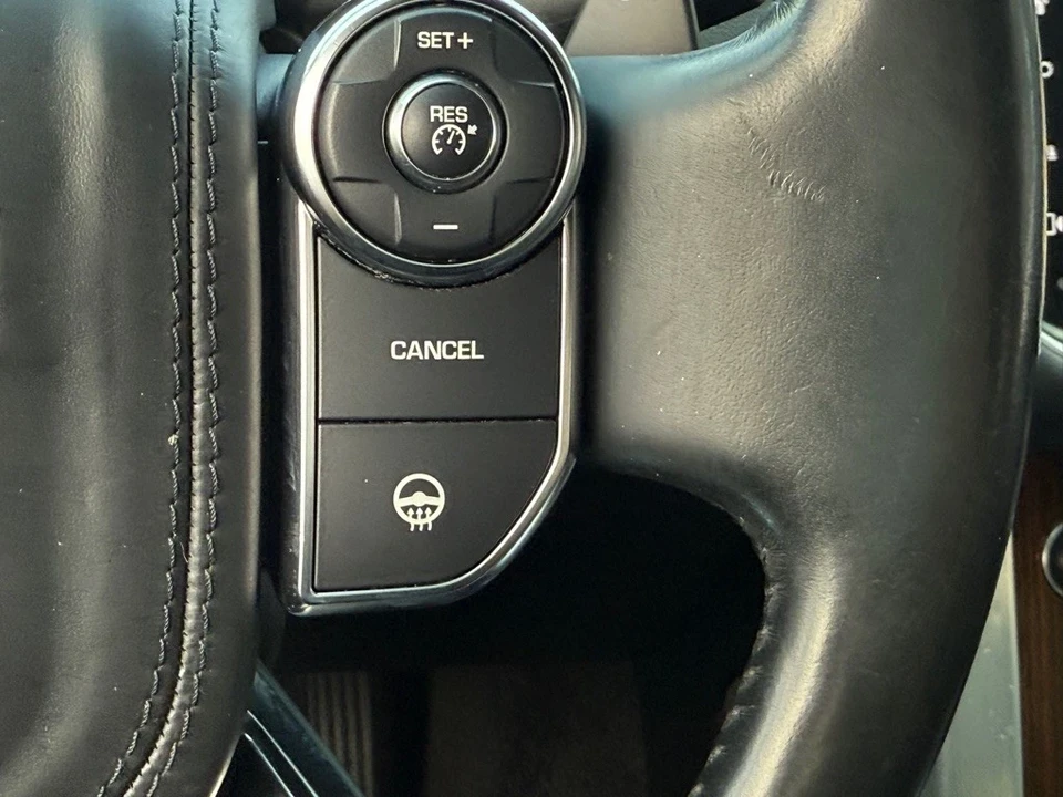 2016 Land Rover Range Rover L405 - Image 14 of 21