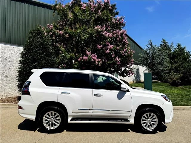 2016 Lexus GX 2nd Gen - Image 2 of 21