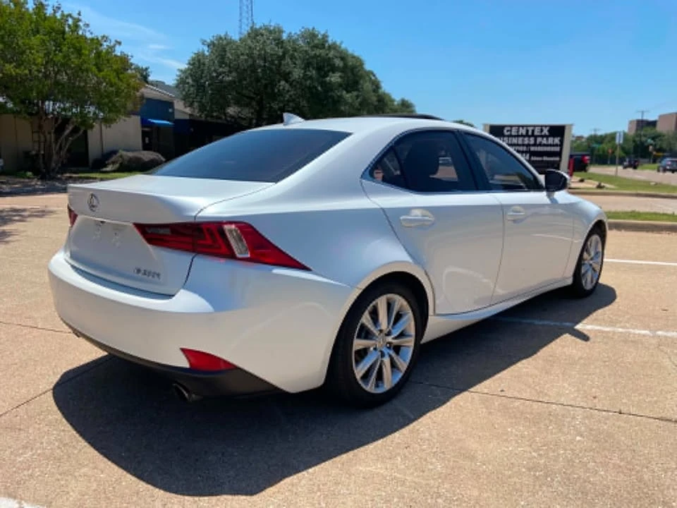 2016 Lexus IS 3rd Gen - Image 4 of 10