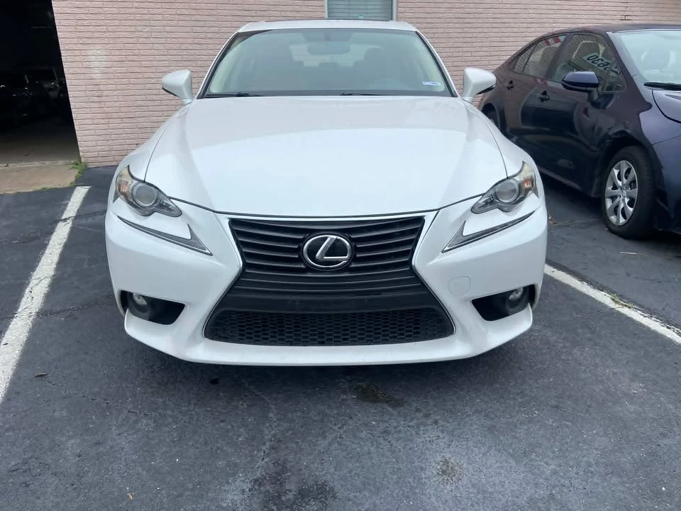2016 Lexus IS 3rd Gen - Image 2 of 10