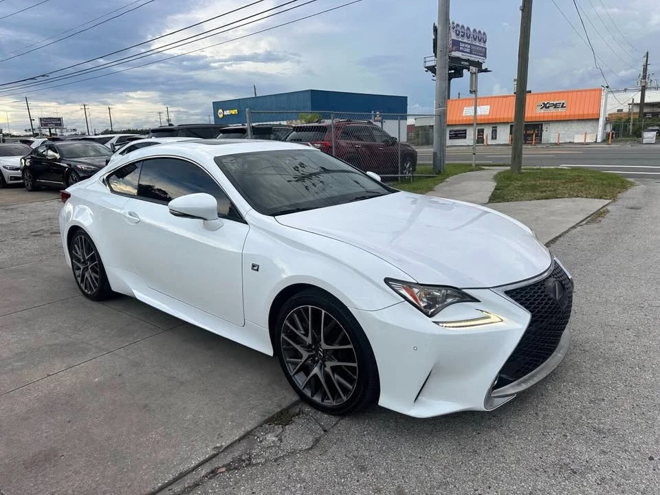 2016 Lexus RC - Image 5 of 5