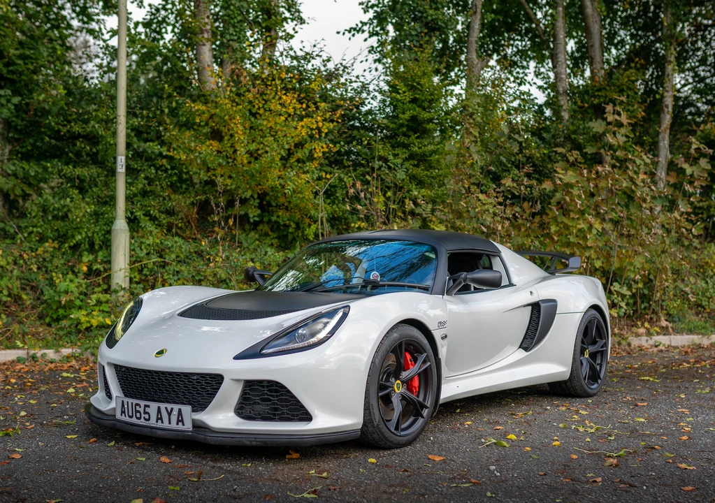 2016 Lotus Exige Series 3 - Image 4 of 31