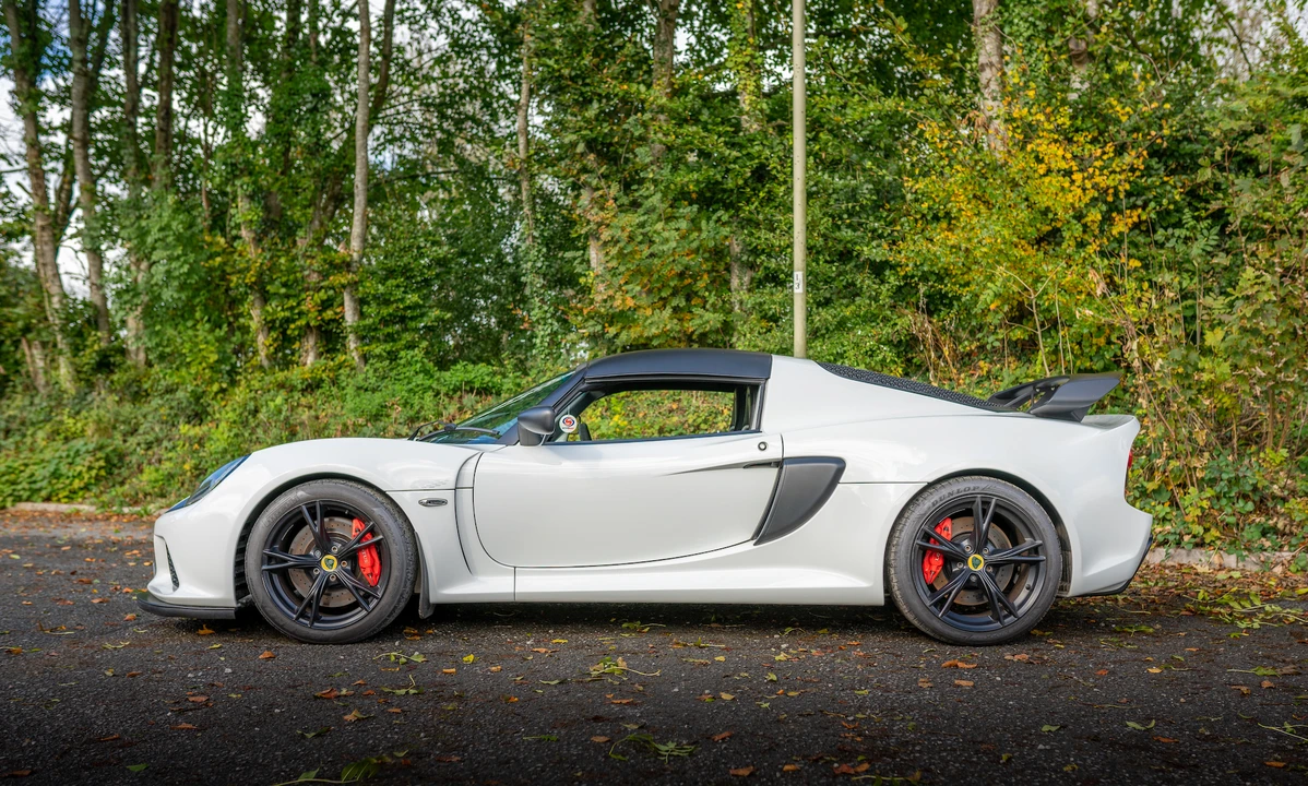 2016 Lotus Exige Series 3 - Image 10 of 31