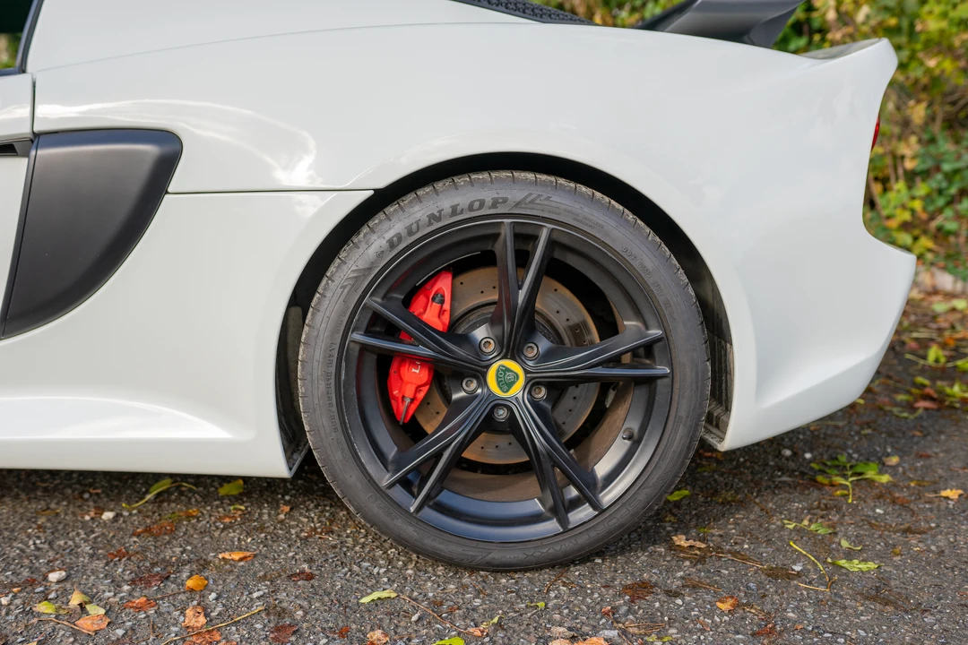 2016 Lotus Exige Series 3 - Image 15 of 31