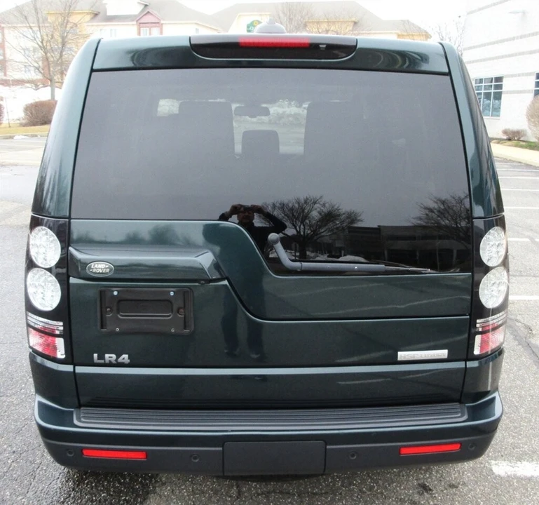 2016 Land Rover Discovery 4th Gen - Image 18 of 21