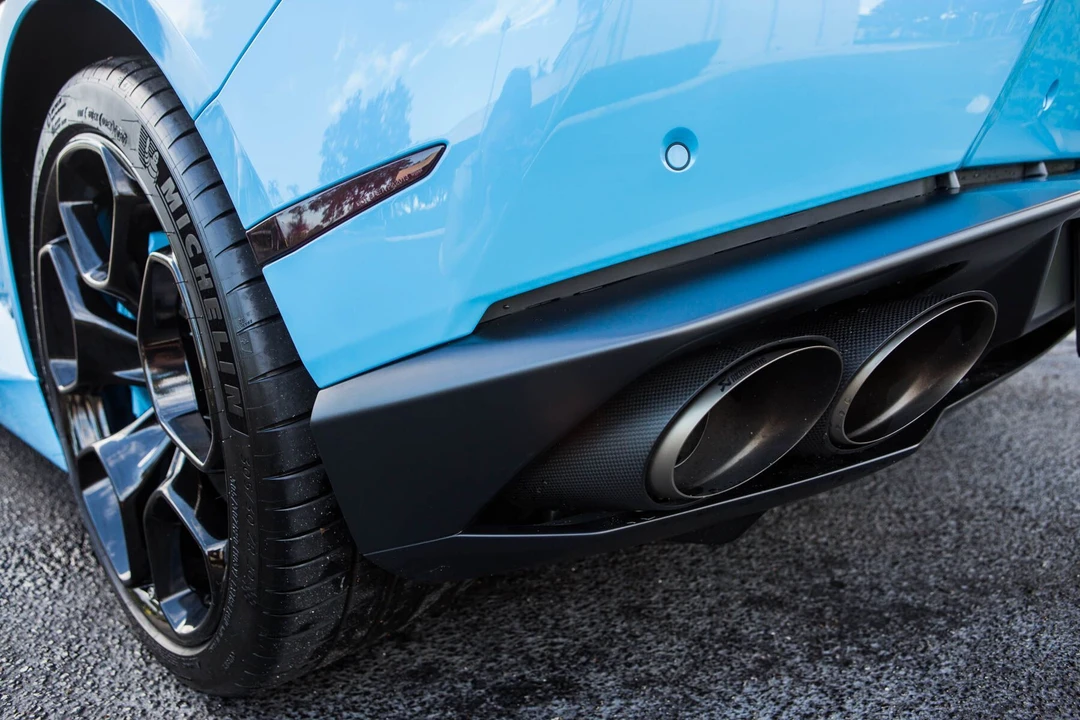 2016 Lamborghini Huracan LP610-4 - Image 7 of 9