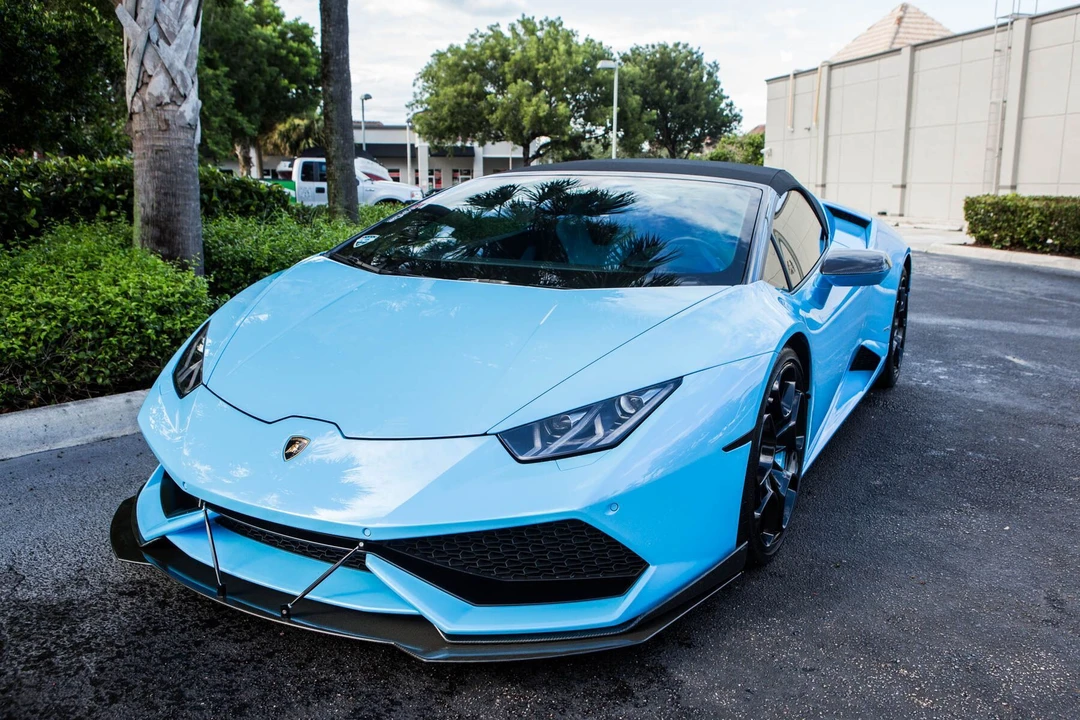 2016 Lamborghini Huracan LP610-4 - Image 2 of 9