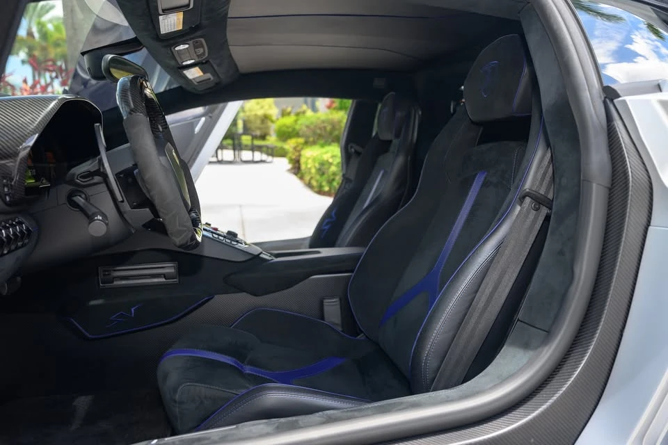 2016 Lamborghini Aventador LP700-4 - Image 15 of 19