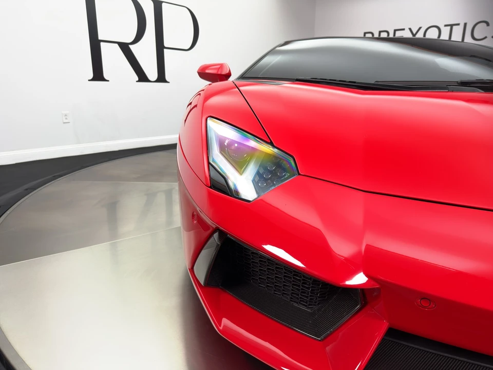 2016 Lamborghini Aventador LP700-4 - Image 18 of 24