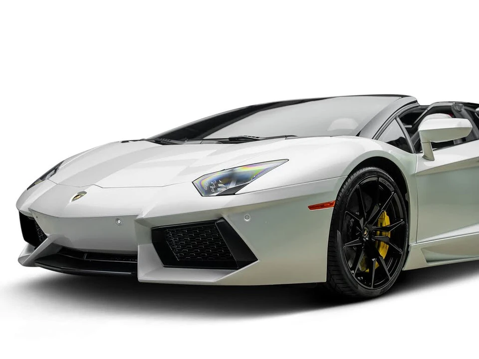 2016 Lamborghini Aventador LP700-4 - Image 9 of 31