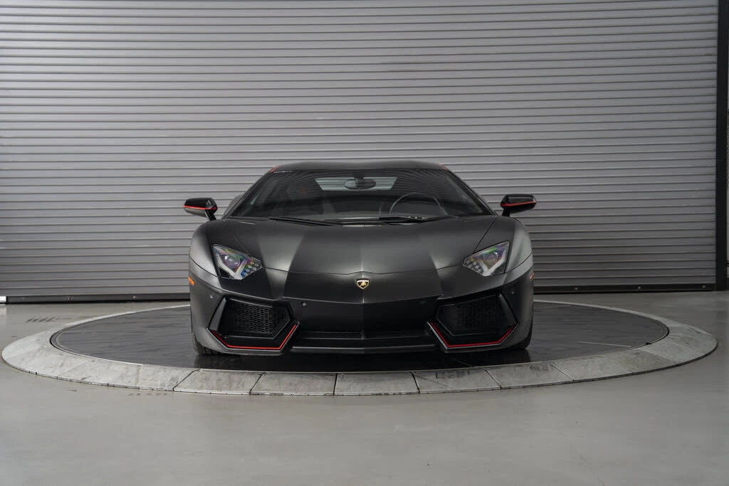 2016 Lamborghini Aventador LP700-4 - Image 8 of 31