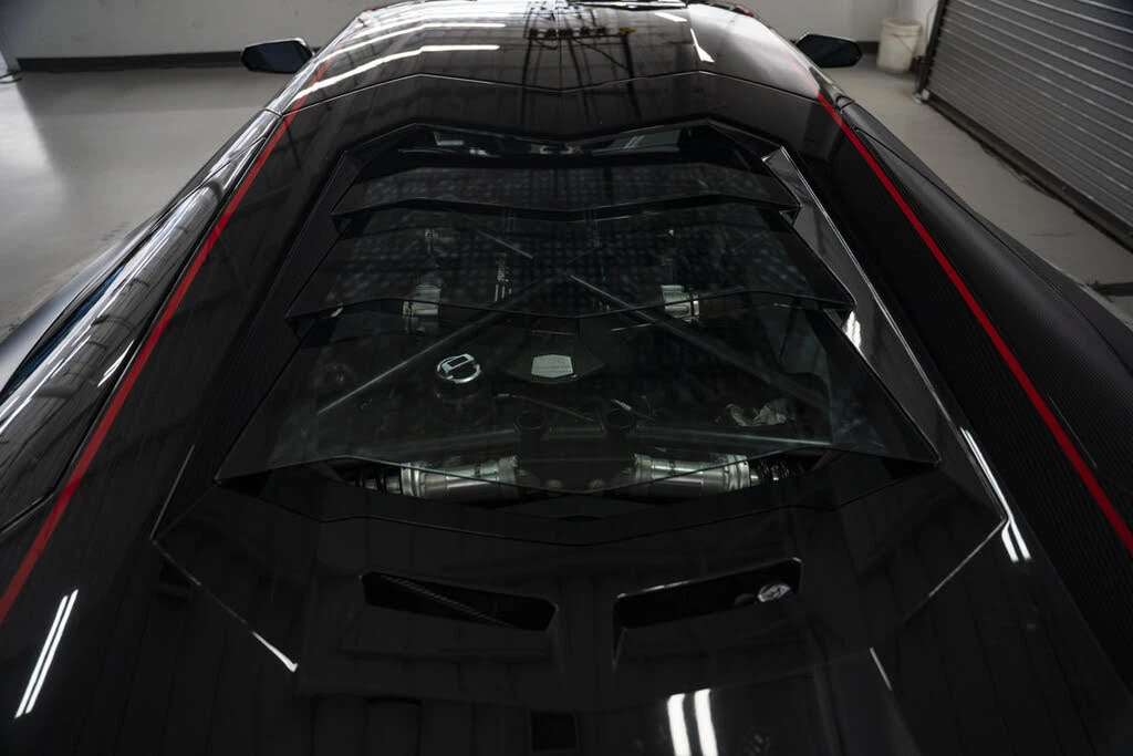 2016 Lamborghini Aventador LP700-4 - Image 25 of 31
