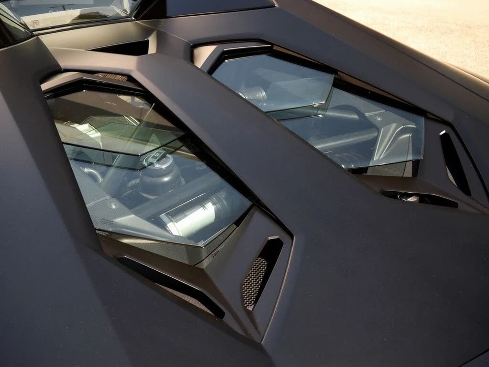 2016 Lamborghini Aventador LP700-4 - Image 15 of 26