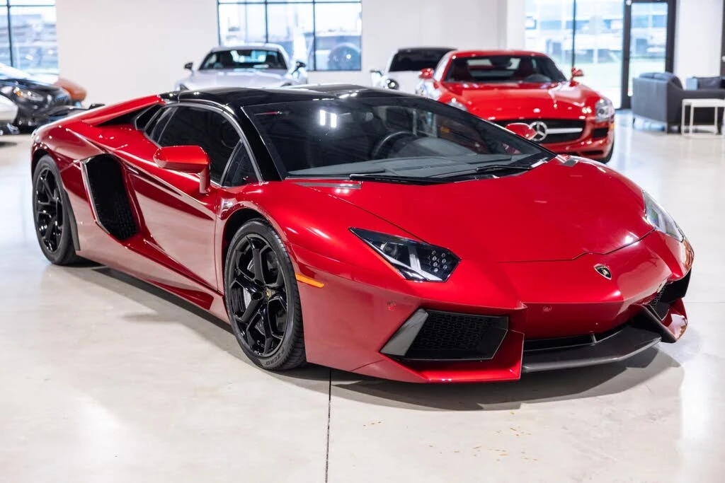2016 Lamborghini Aventador LP700-4 - Image 8 of 31