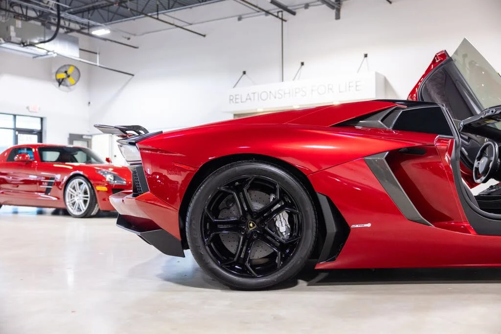 2016 Lamborghini Aventador LP700-4 - Image 30 of 31