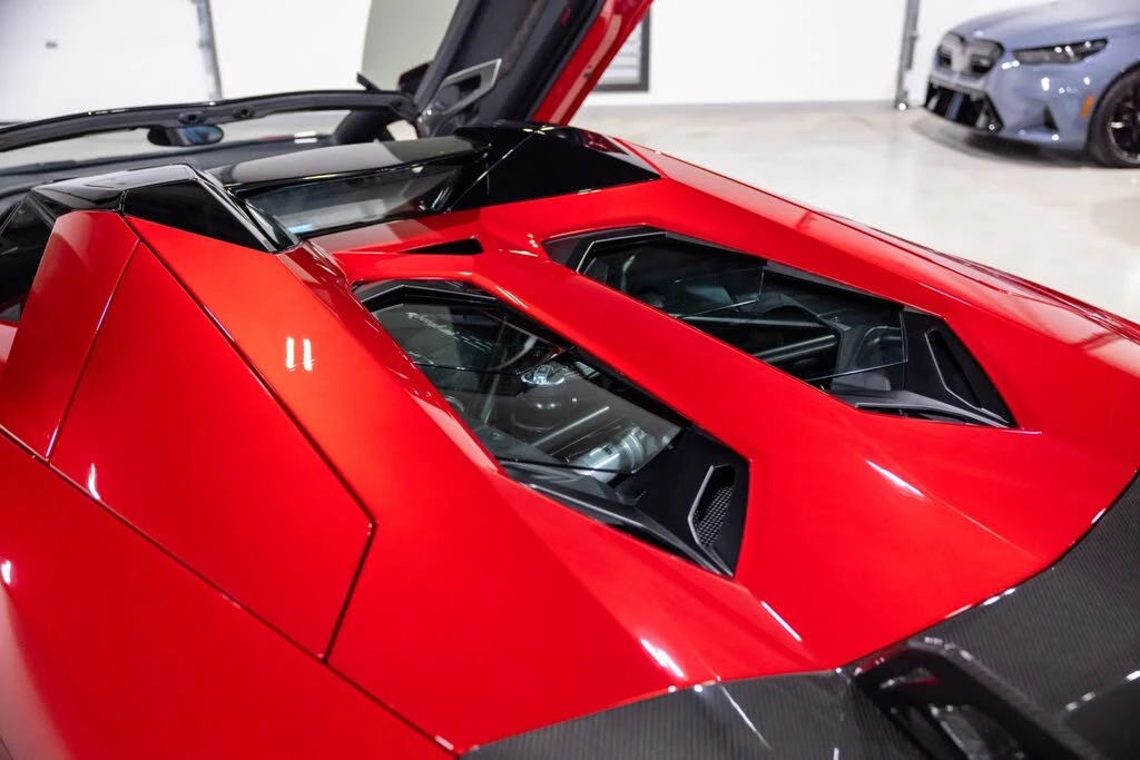 2016 Lamborghini Aventador LP700-4 - Image 21 of 31