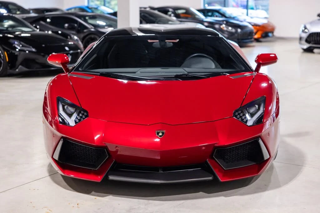 2016 Lamborghini Aventador LP700-4 - Image 9 of 31