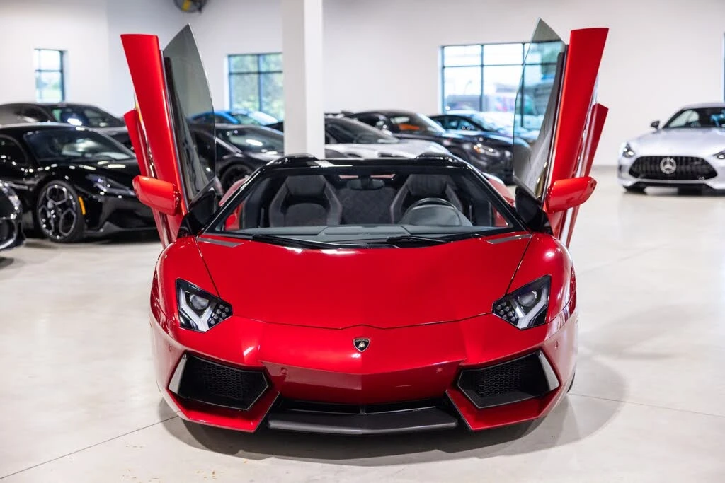 2016 Lamborghini Aventador LP700-4 - Image 15 of 31