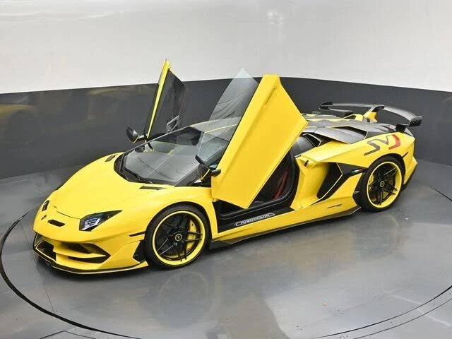 2016 Lamborghini Aventador LP700-4 - Image 20 of 31