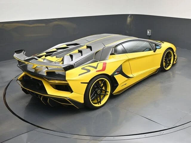 2016 Lamborghini Aventador LP700-4 - Image 24 of 31