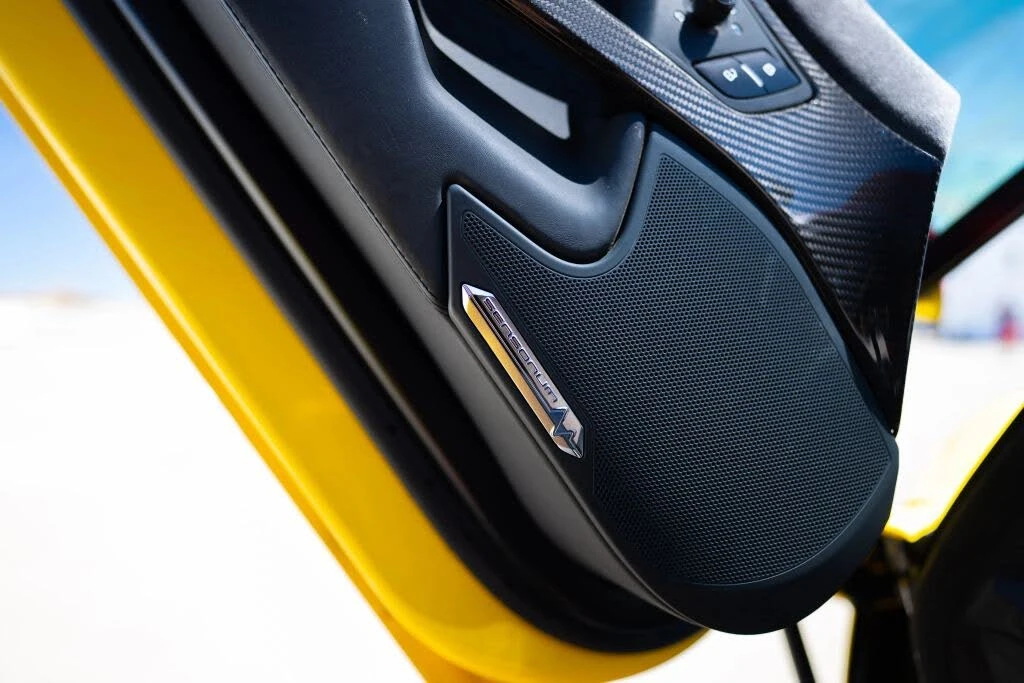 2016 Lamborghini Aventador LP700-4 Roadster - Image 27 of 31