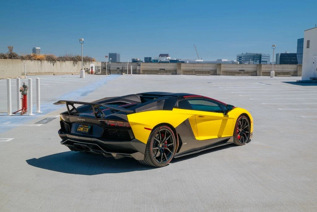 2016 Lamborghini Aventador LP700-4 Roadster - Image 21 of 31