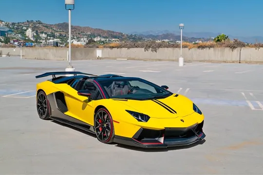 2016 Lamborghini Aventador LP 700-4 Roadster 2D