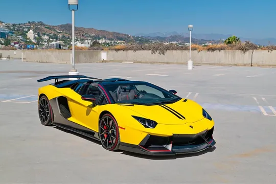 2016 Lamborghini Aventador LP 700-4 Roadster 2D