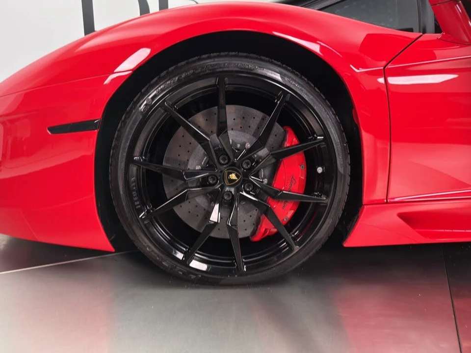2016 Lamborghini Aventador LP700-4 Roadster - Image 21 of 31