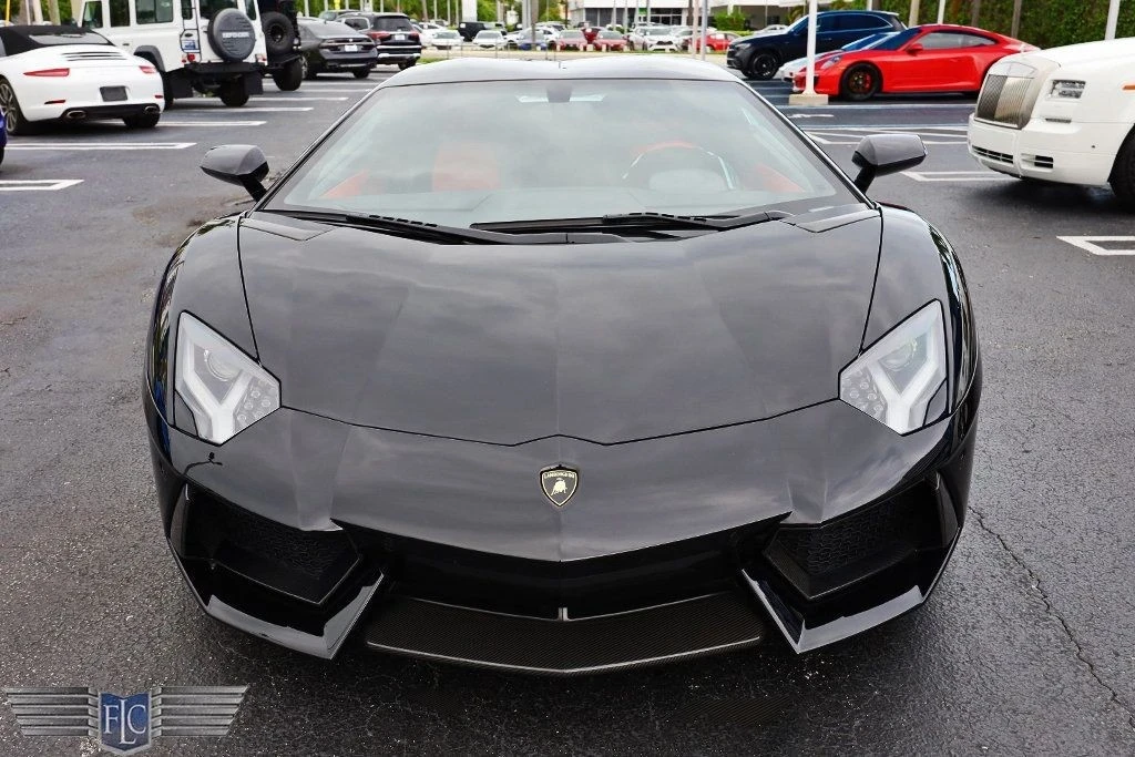 2016 Lamborghini Aventador LP700-4 - Image 8 of 12