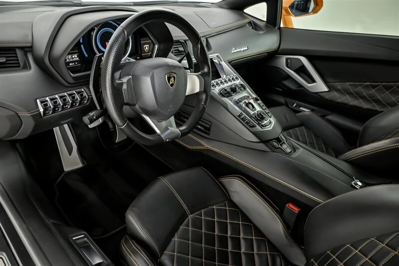 2016 Lamborghini Aventador LP700-4 - Image 20 of 21