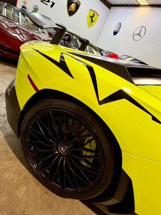2016 Lamborghini Aventador SuperVeloce LP750-4 - Image 13 of 15