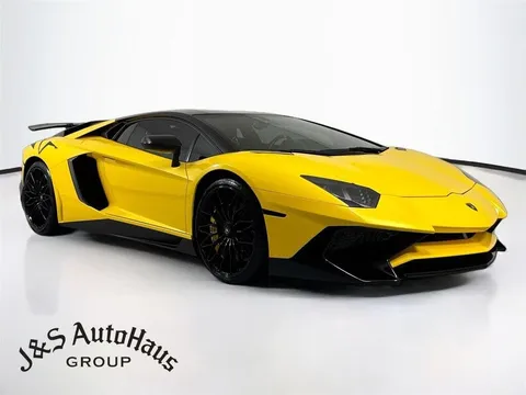 2016 Lamborghini Aventador LP 750-4 SV Coupe