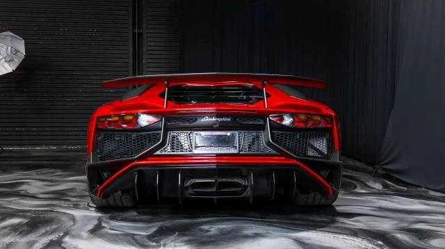 2016 Lamborghini Aventador SuperVeloce LP750-4 - Image 12 of 19