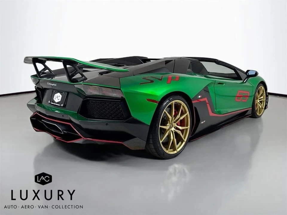 2016 Lamborghini Aventador LP700-4 - Image 4 of 12