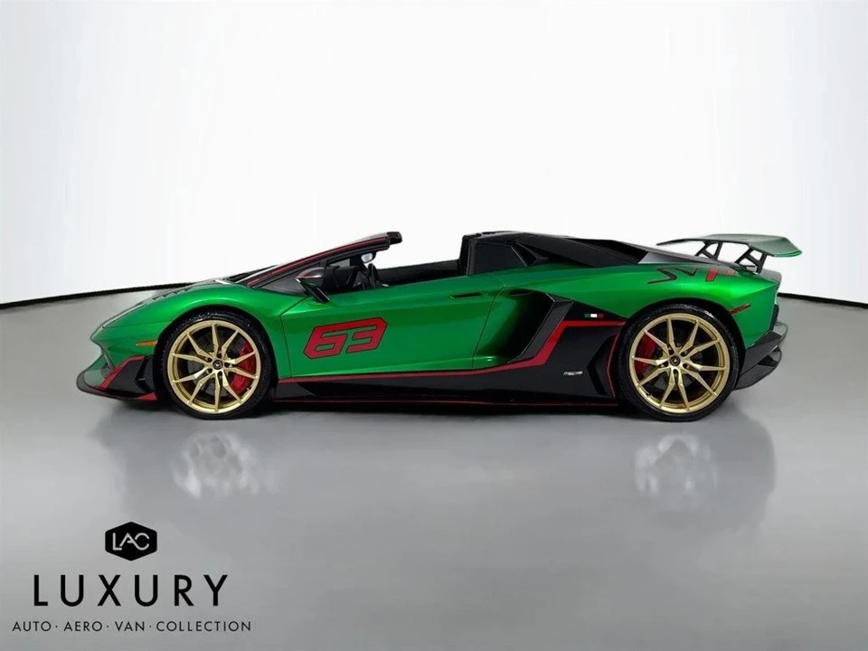 2016 Lamborghini Aventador LP700-4 - Image 8 of 12
