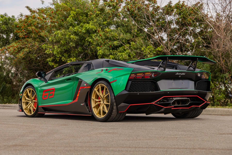 2016 Lamborghini Aventador LP700-4 - Image 29 of 31