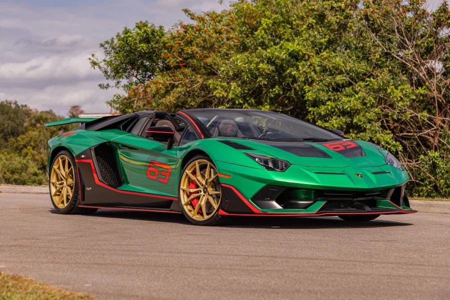 2016 Lamborghini Aventador LP700-4 - Image 26 of 31