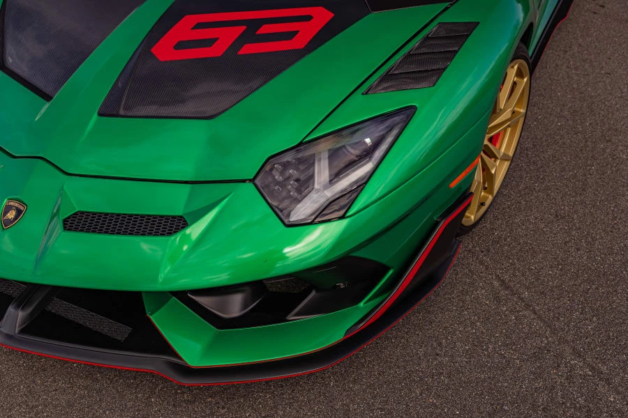 2016 Lamborghini Aventador LP700-4 - Image 28 of 31