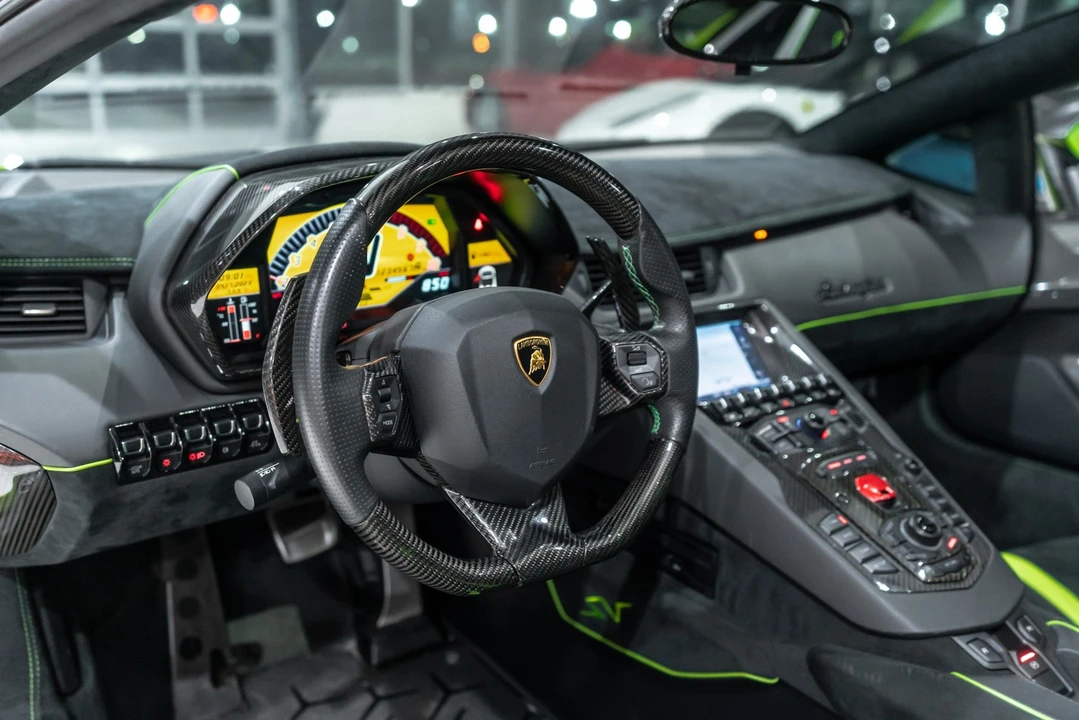 2016 Lamborghini Aventador SuperVeloce LP750-4 - Image 10 of 31