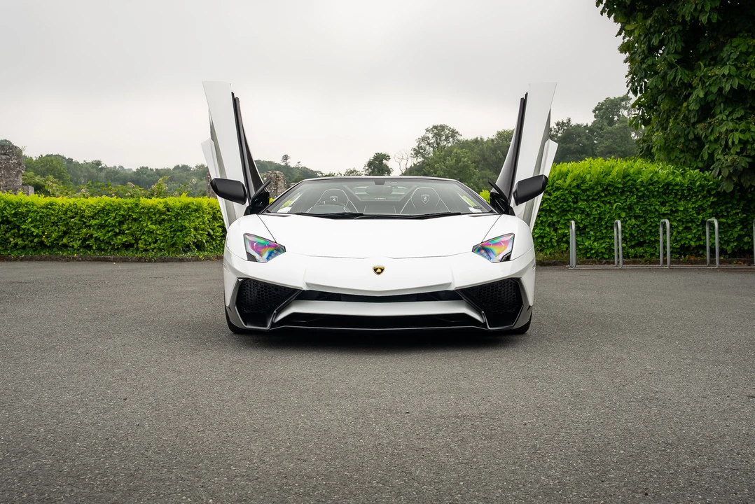 2016 Lamborghini Aventador SuperVeloce LP750-4 Roadster - Image 12 of 31
